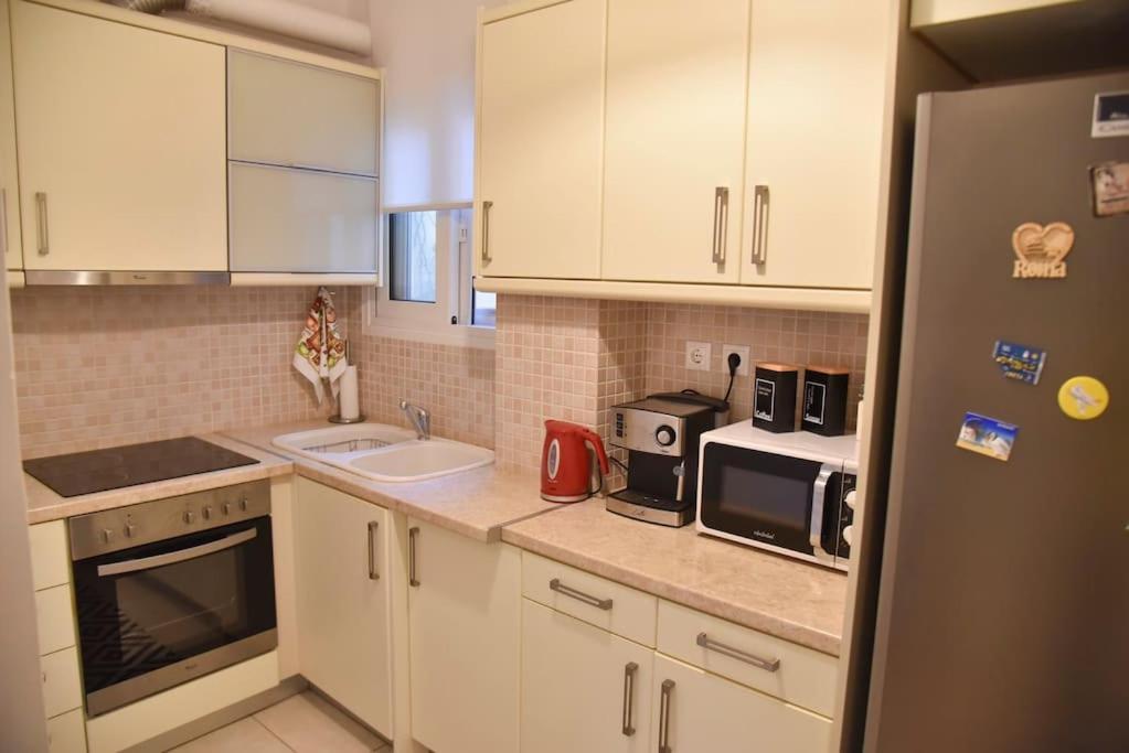 Tiny Treasure Apartment Atina Dış mekan fotoğraf