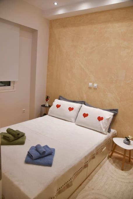 Tiny Treasure Apartment Atina Dış mekan fotoğraf