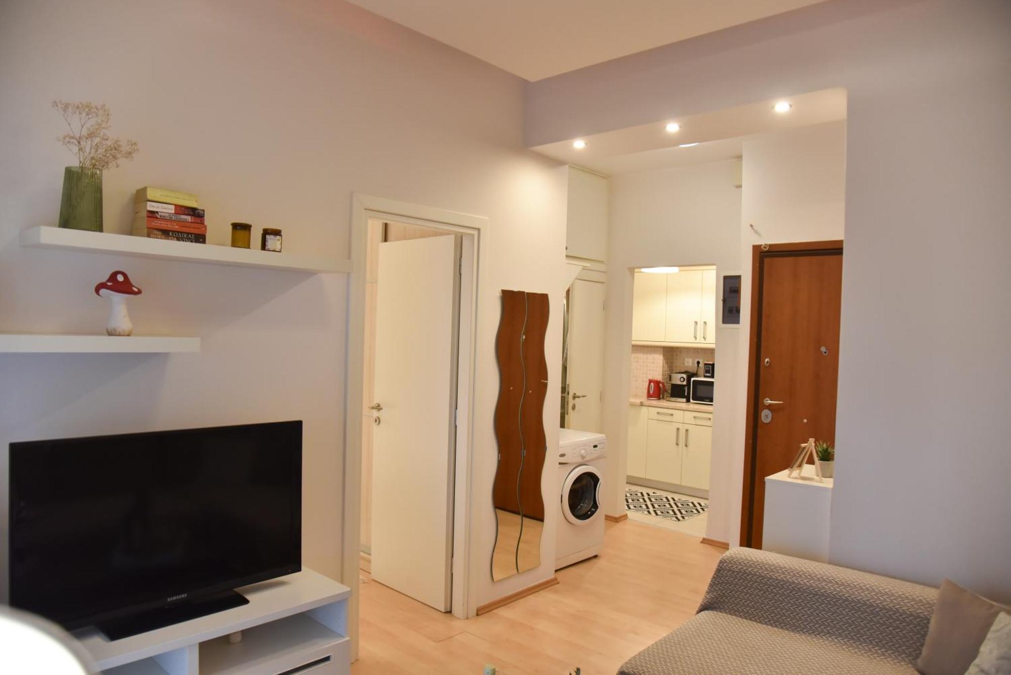 Tiny Treasure Apartment Atina Dış mekan fotoğraf